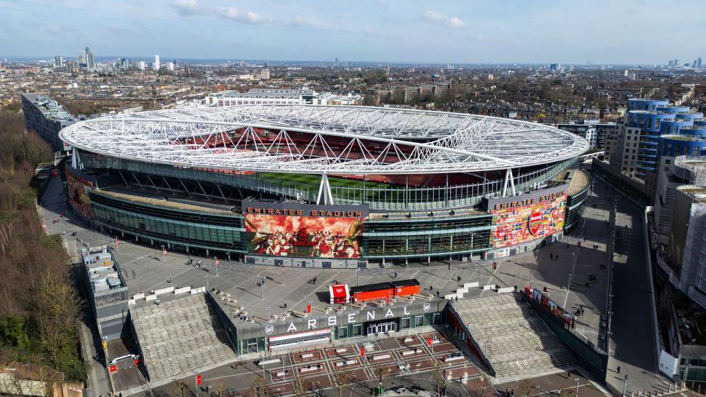 Arsenal plot Emirates Stadium expansion to 80,000