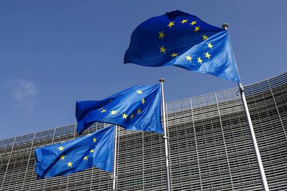 Britain, France and Germany to unlock frozen Russian assets for Ukraine