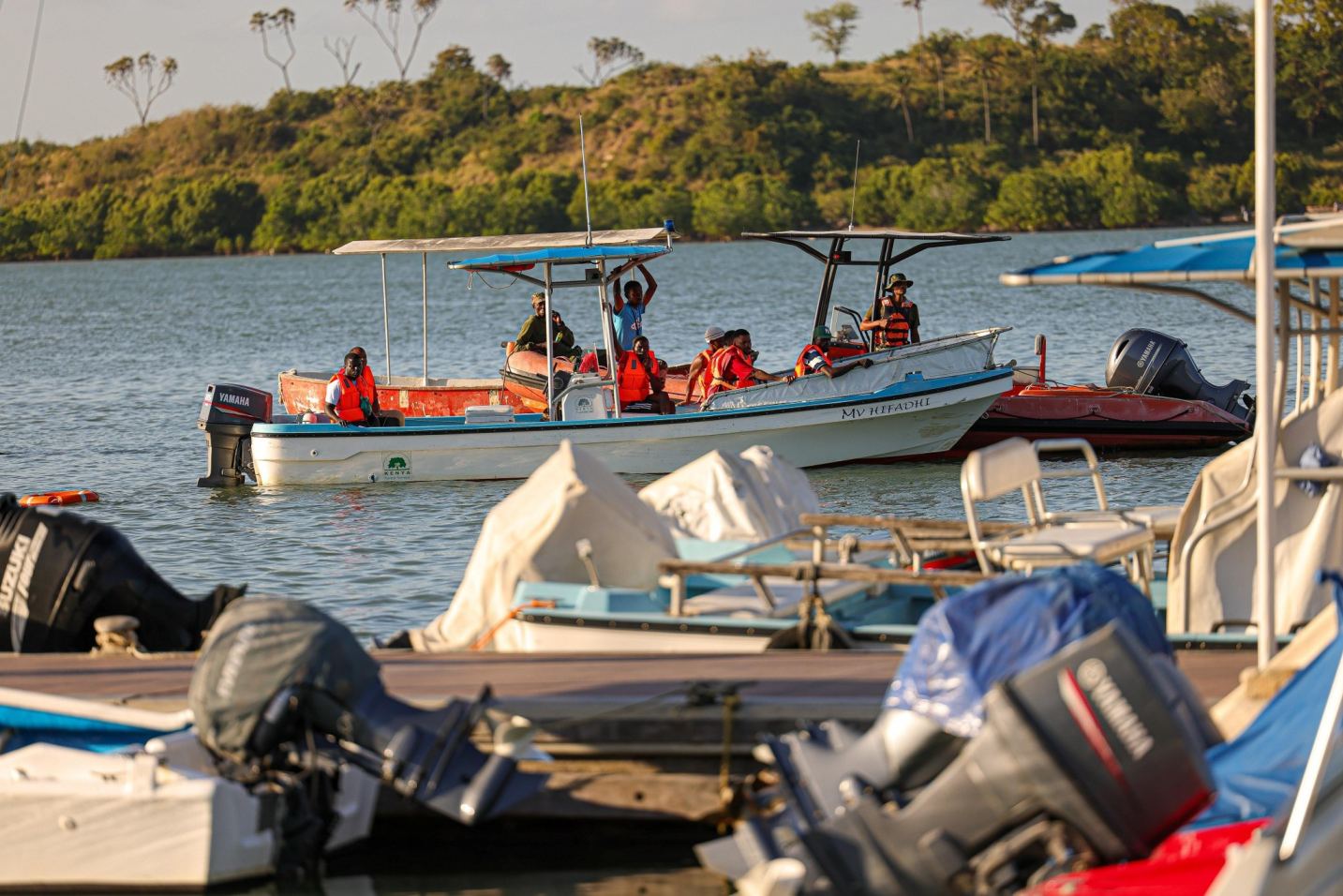 Body recovered in Tudor boat tragedy, search continues for two more