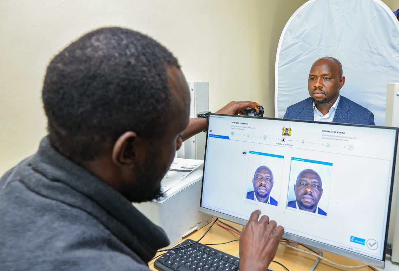 Murkomen urges Kenyans to collect unclaimed IDs, announces mobile registration drive