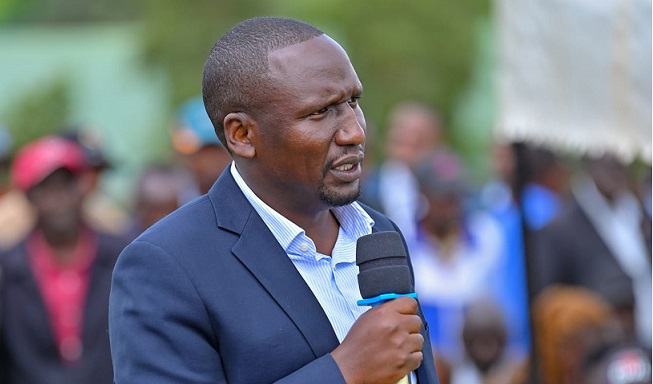 Cheruiyot to Uhuru: Retire gracefully, stay out of politics