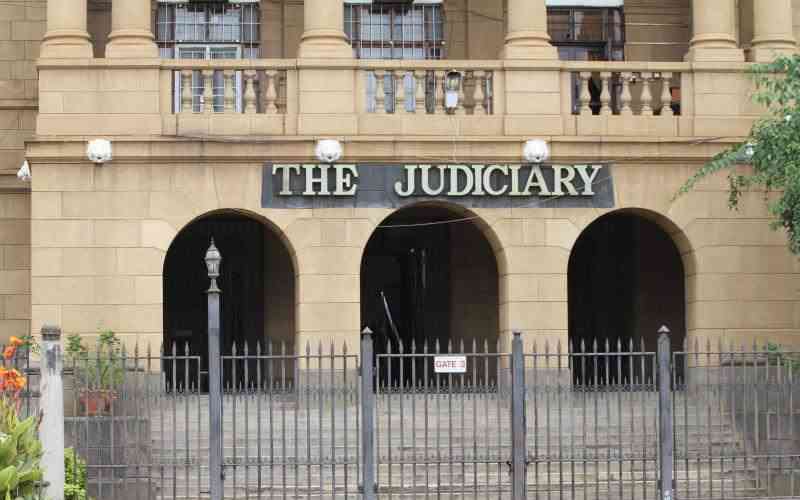 Court of Appeal pauses High Court decision on University loans