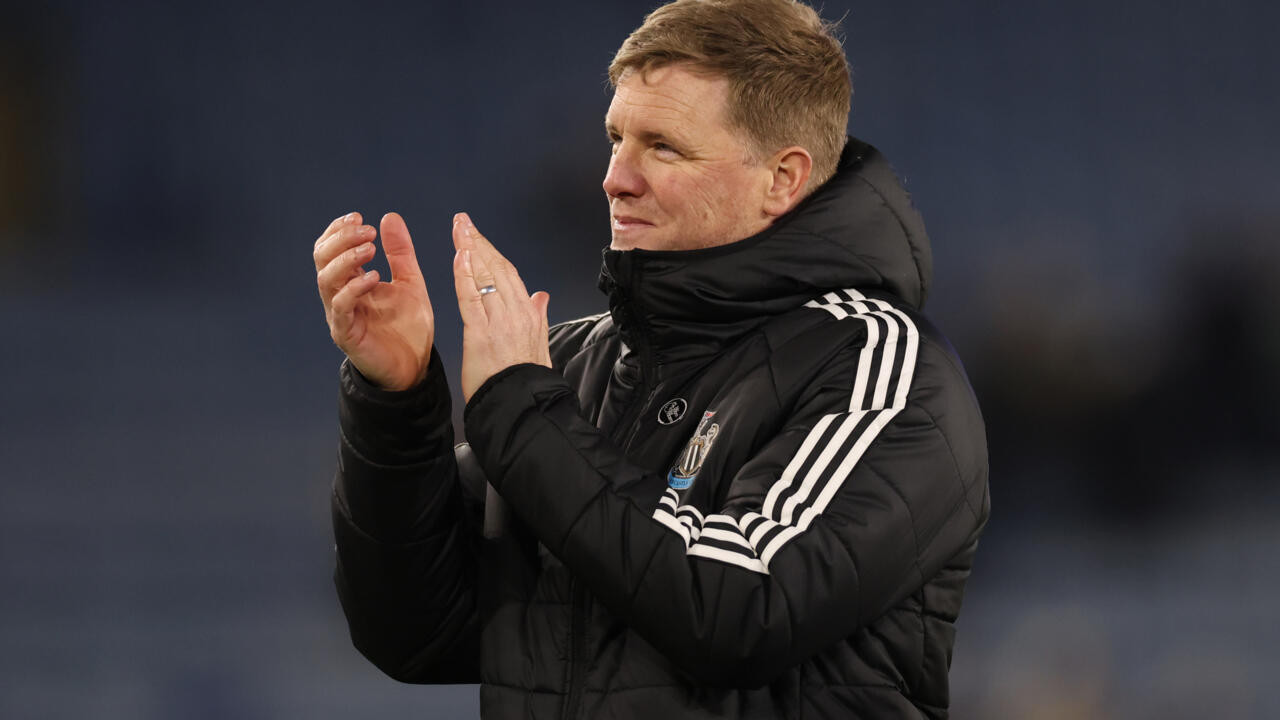 Newcastle United coach Eddie Howe diagnosed with Pneumonia