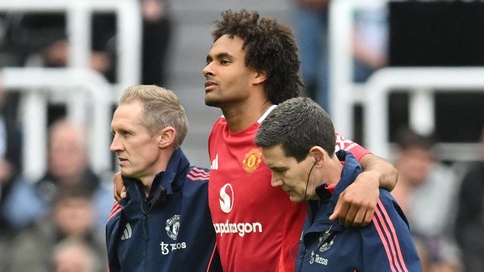 Zirkzee targets January exit from Manchester United amid World Cup concern