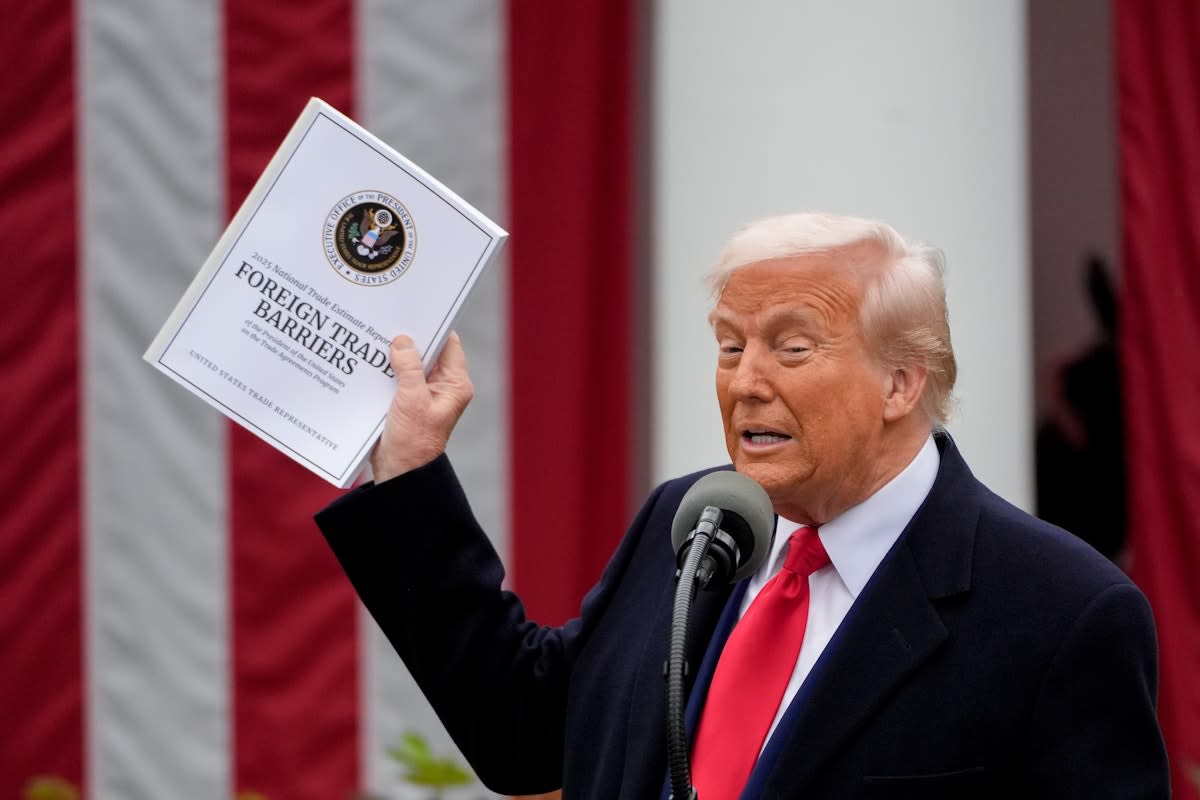 US Supreme Court clears Trump path to end birthright citizenship